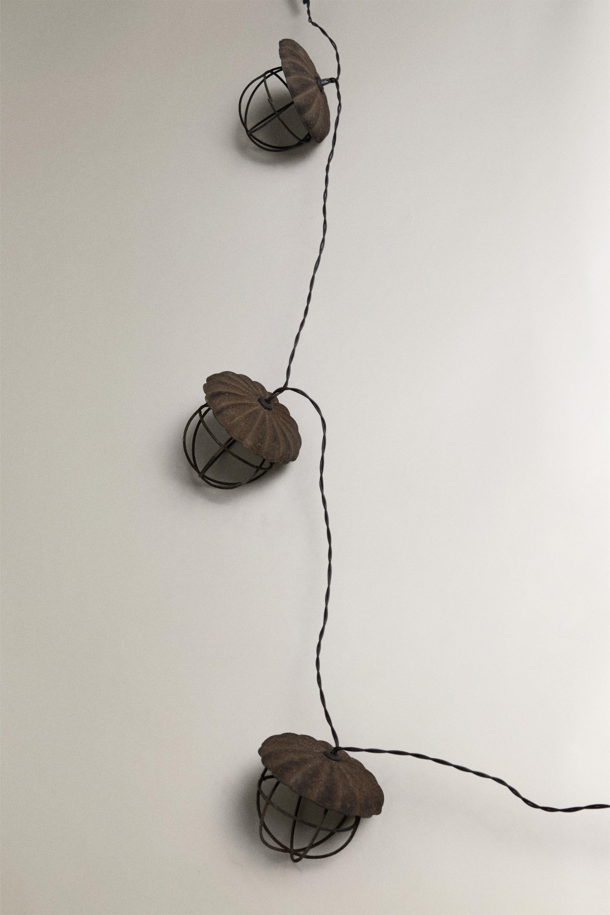GUIRLANDE DÉCORATIVE EN FER